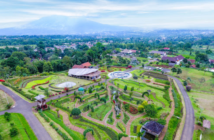 Liburan Telah Tiba, Ajak Bestiee Untuk Berlibur ke Camping Hulu Cai dengan View Indah Bisa Kmau Liat diatas Tebing lhoo Guys..