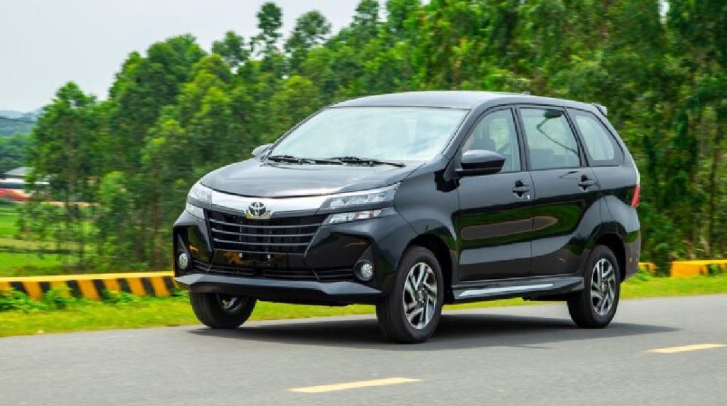 Toyota Avanza - memilih mobil irit