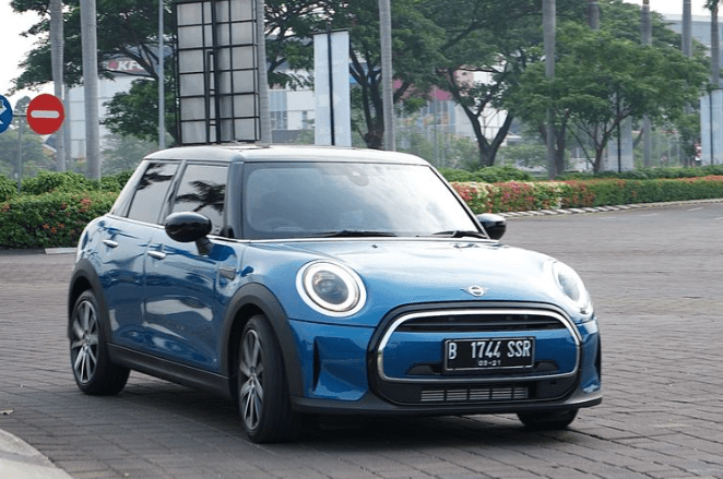 Mobil Mini Cooper Terbaru 2021 / Sumber: Kompas.com