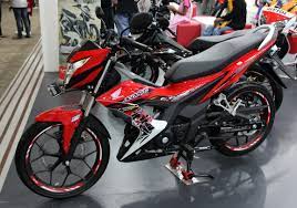 https://id.wikipedia.org/wiki/Honda_Sonic_150R#/media/Berkas:Honda_Sonic_150R_-_Jakarta_Fair_2016_-_June_21_2016.jpg