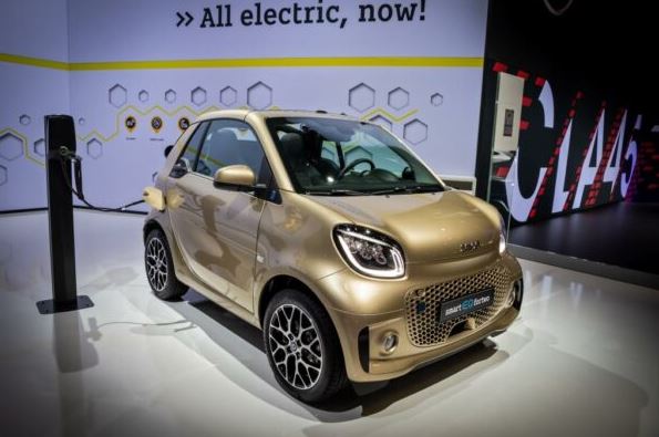 Ehey! Inilah Kelebihan Mobil Smart Fortwo - Kamu Beli Mertua Muji Setiap Hari