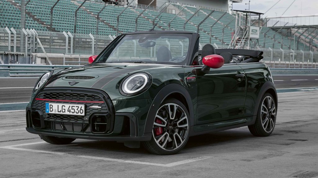 Ini DIa! 3 Jenis Terbaru Mobil Mini Cooper yang Lagi Hits Jaman Now!