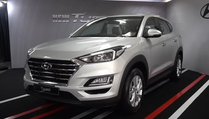 Mobil Sedan Sunroof Anti Badai! Inilah Hyundai Tucson XG - Tetangga Iri Berhari-hari