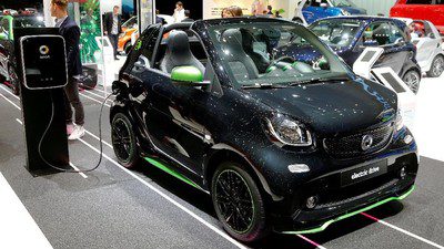 Harga Terjangkau, Mobil Smart Fortwo Hadir dengan Varian yang Menarik dan Teknologi Canggih