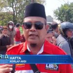 Unjuk Rasa Al-Zaytun Saling Dorong