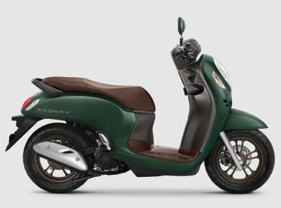 Foto: harga motor honda scoopy (Honda Scoopy Prestige Green)/ astra honda motor