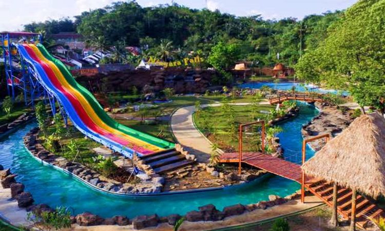 Ajak Anak dan keluarga Liburan yuk! ke waterpark yang ada di kota sukabumi