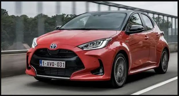 https://ik.imagekit.io/cekpremi/blog/wp-content/uploads/2021/07/Toyota-Yaris-.png