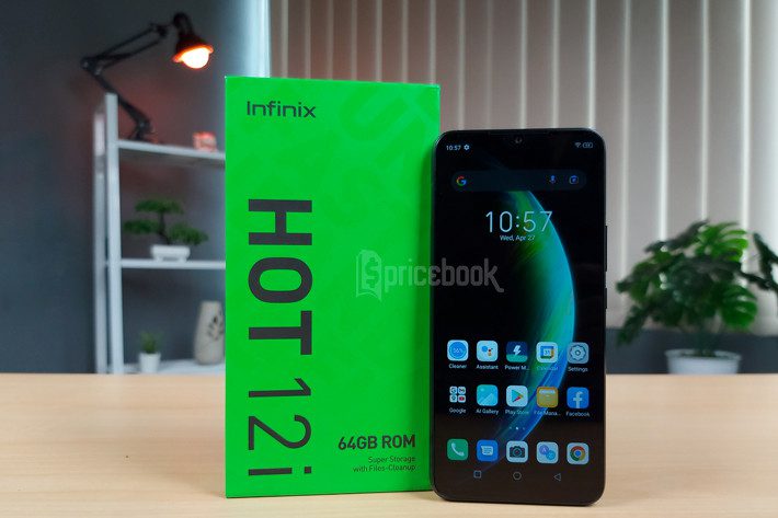 infinix hot 12i ram 4 memiliki piihan warna racig black,horizon blue,haze green dan champagne gold,hayu di pilih mana warna kesukaan Mu