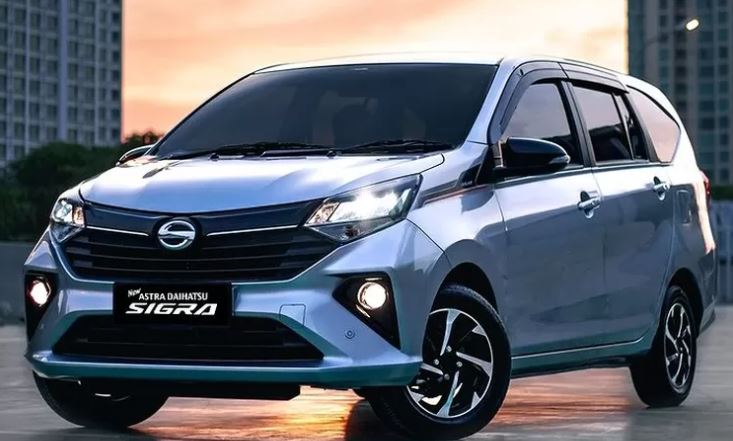 Terlaris Saat Ini ! Inilah Kelebihan Mobil Daihatsu Sigra Kalahkan Avanza