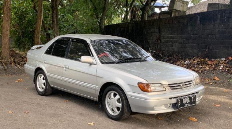 Tak Ada Lawan - Mobil Harga 30 Jutaan Tandingi NMAX