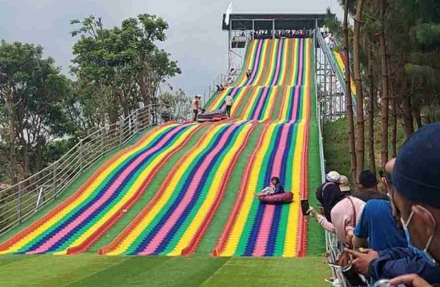 Tempat Wisata Bandung Terdekat dari Cirebon ~ Paling Rekomended Untuk Liburan Semester