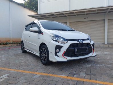 https://mobilmo.com/mobil-toyota-agya-1-2l-trd-a-t-bekas-dki-jakarta/2021-12l-trd-at-putih-jual-mobil-bekas-di-aid4144801