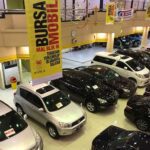 https://otomotif.kompas.com/read/2021/02/21/082100215/lesu-pasar-mobil-bekas-mulai-kena-dampak-diskon-pajak