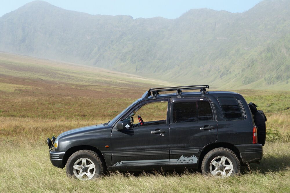 Mobil Second Suzuki Escudo