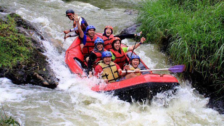 Yuk Nikmati Keseruan Rafting di Pangalengan Bandung! Dijamin Asik Loh!