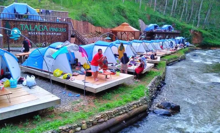 Yuk Berkemah di Glamping Pineus Tilu Pangalengan - Segini Harga Tiketnya