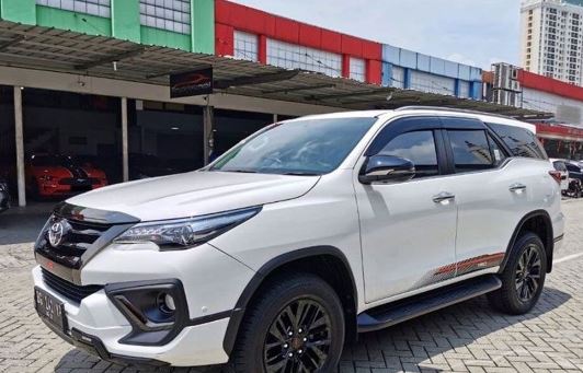 Langsung Tertarik ! Lihat Harga Mobil Fortuner Bekas - Cuma 100 Jutaan?