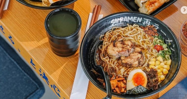 tempat makanan enak di bogor/gensindo