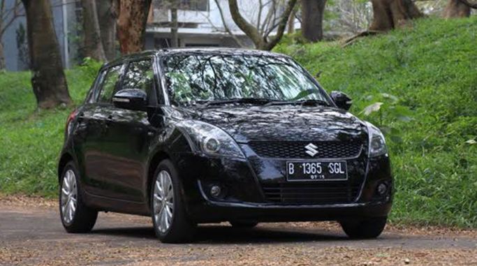 Harga Mobil Suzuki Swift Bekas Cuma 60 Jutaan Saja - Seperti Apa Spesifikasinya?