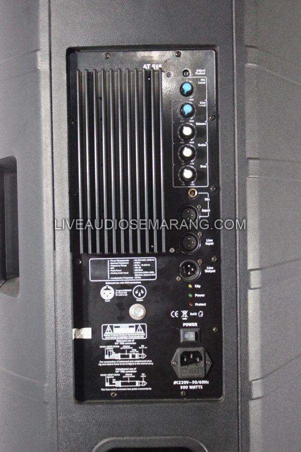 Harus ada banget nih panel belakang speaker aktif,biar suara ya makin keras !