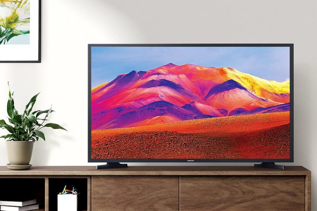 Bukan Sekedar TV Biasa! Smart TV LED Menyimpan Banyak Kelebihan, Simak Apa Saja Kelebihannya