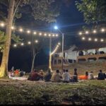 sumber dari: https://rakyatbenteng.disway.id/read/247128/instagramable-dan-bikin-rileks-kamu-harus-coba-glamping-di-kampoeng-durian