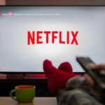 Bagaimana Cara Menggunakan YouTube dan Netflix di Smart TV Anda