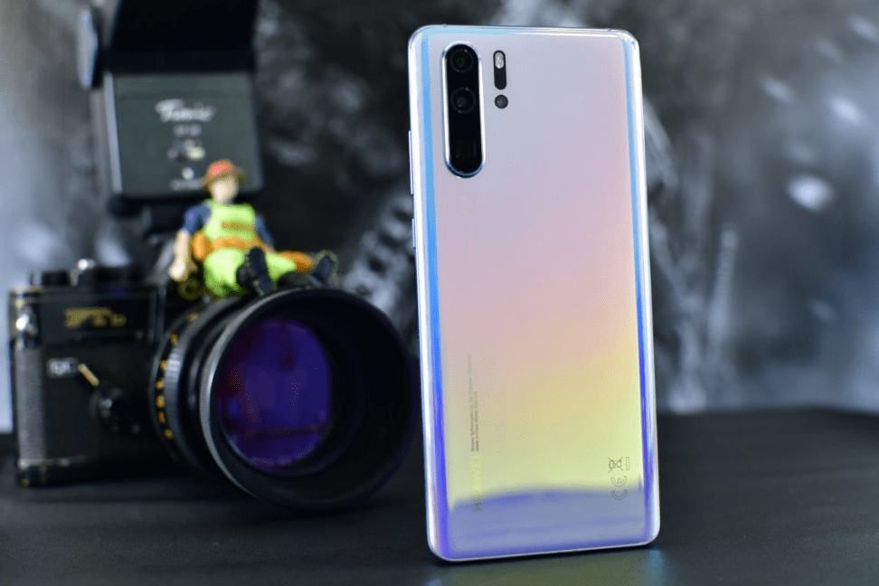 Menakjubkan! Inilah Spesifikasi Huawei P30 Pro yang Membuatnya Layak Dijuluki Raja Smartphone Kamera