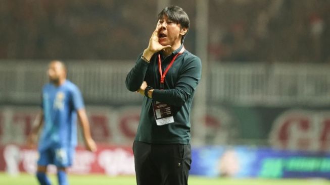 sumber dari: https://denpasar.suara.com/read/2022/12/13/210000/tega-shin-tae-yong-fix-coret-5-pemain-timnas-indonesia-di-piala-aff-2022-trio-persib-striker-bali-united-aman