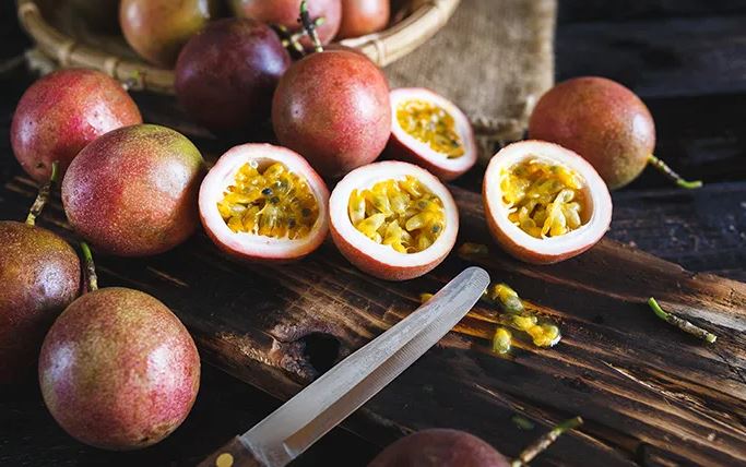 Mau Sehat? Yuk Makan Buah Ini : Ini Dia Manfaat Buah Markisa Yang Kaya Akan Nutrisi