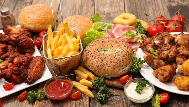 Junk Food / Sumber: iStockphoto