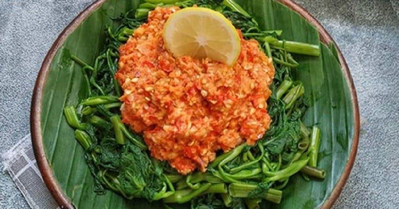 Resep Plecing Kangkung : Santapan Nikmat dan Segar dengan Rasa Pedas yang Menggugah Selera Makan