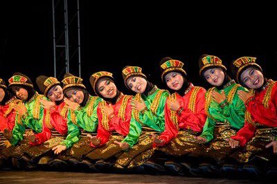 Wow banget Kawan,Tari Saman Khas Aceh Ini Masuk Dalam Daftar Intangible Cultural Heritage (ICH) UNESCO-Simak Keunikannya di Sini