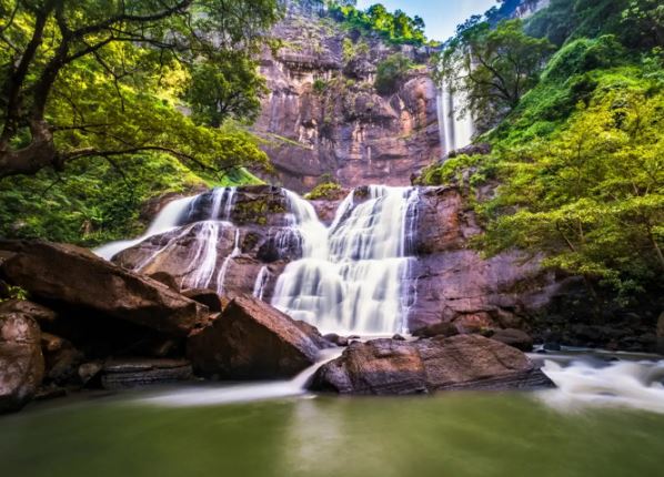 Rekomendasi Curug di Sukabumi Yang Asri & Adem