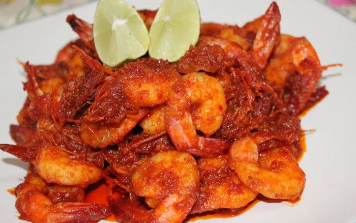 Resep Sambalado Udang: Kelezatan Pedas Gurih yang Menggoda Selera