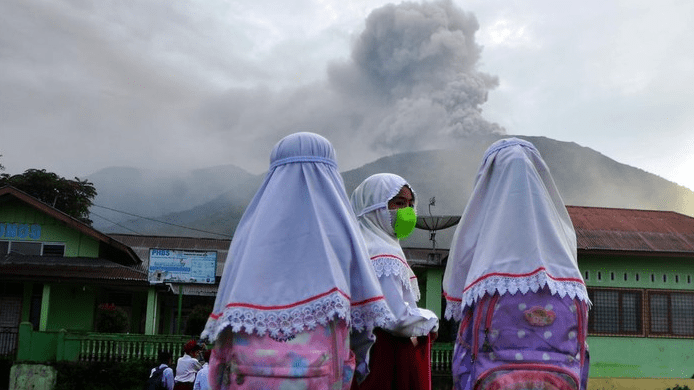 Simak Sejarah Letusan Gunung Marapi Sumbar Hingga Kini