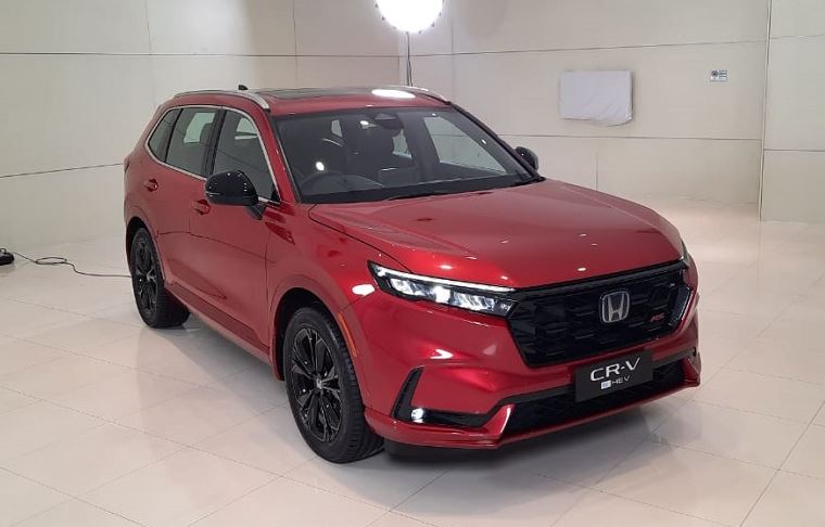 Cek Yuk Kebelihan Mobil Honda CR V RS Hybrid Sebelum Beli : Harganya Mahal atau Terjangkau?