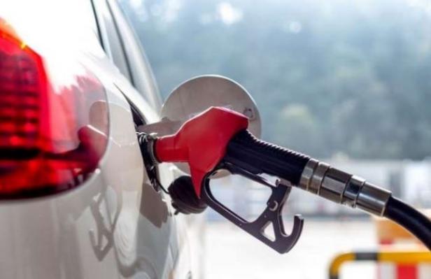 Harga BBM Naik? Ini 5 Tips Mudah Agar Mobil Kamu Irit Bahan Bakar, Gampang Banget Lohh Caranya