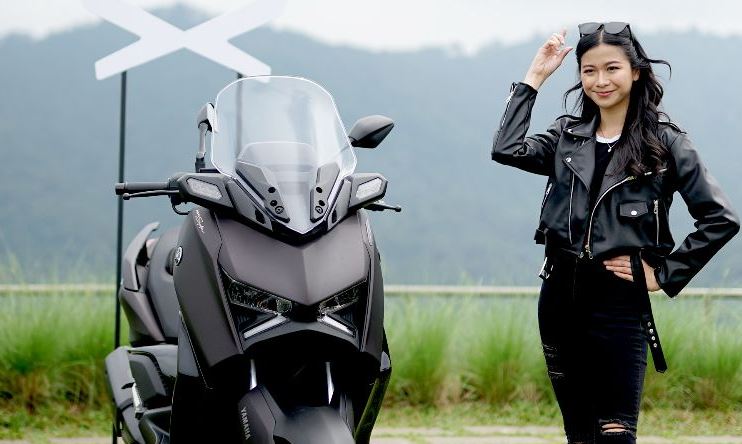 Cek Spesifikasi Motor Yamaha XMAX Tech Max : Segera Meluncur !