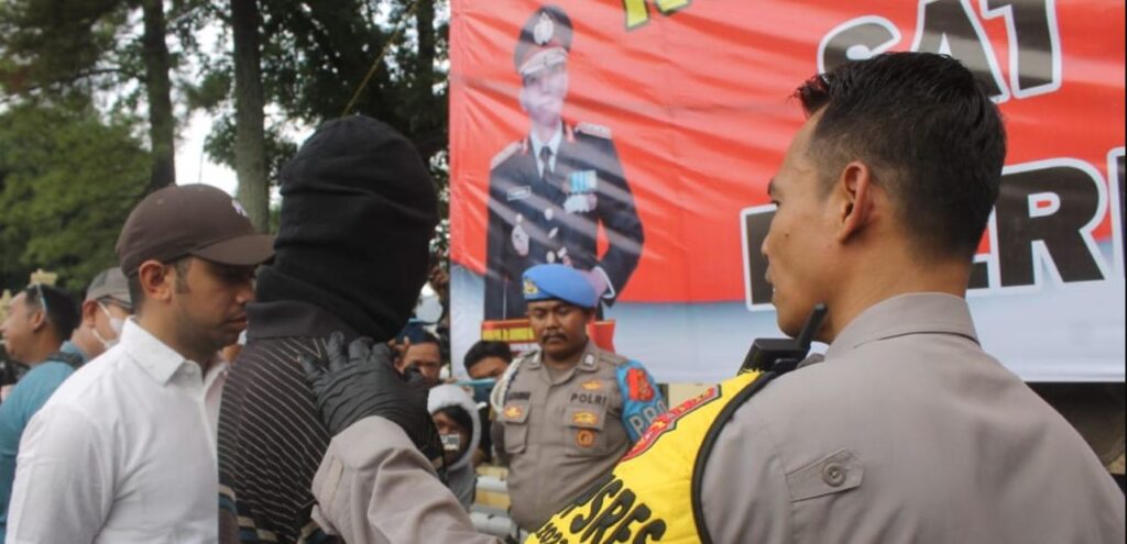 PTDH dan Penjara 15 Tahun Jerat Oknum Polisi