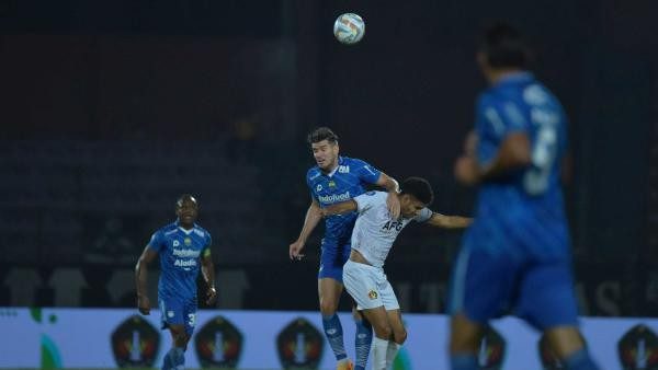 Duel klasik Persib vs Persik