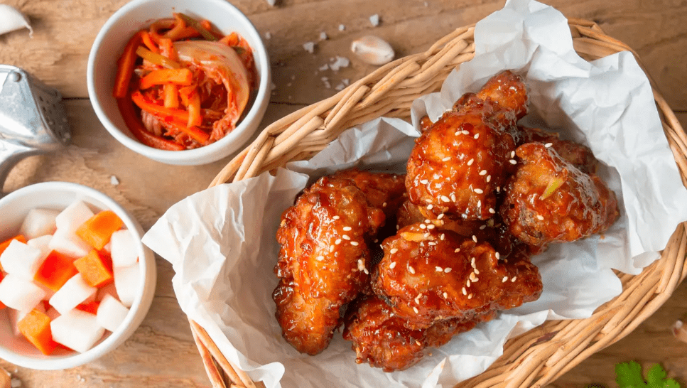 Jadi Teman Yerbaik Saat Nonton Drakor, lho: Resep Spicy Chicken Wings ala Drama Korea, Tak Cukup Satu Potong!