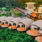 rumah glamping hobbit