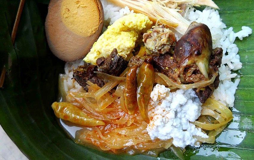 Gais Wajib kesini dan Coba in 3 Rekomendasi Makan Khas Solo,Yang Legendaris Ini.