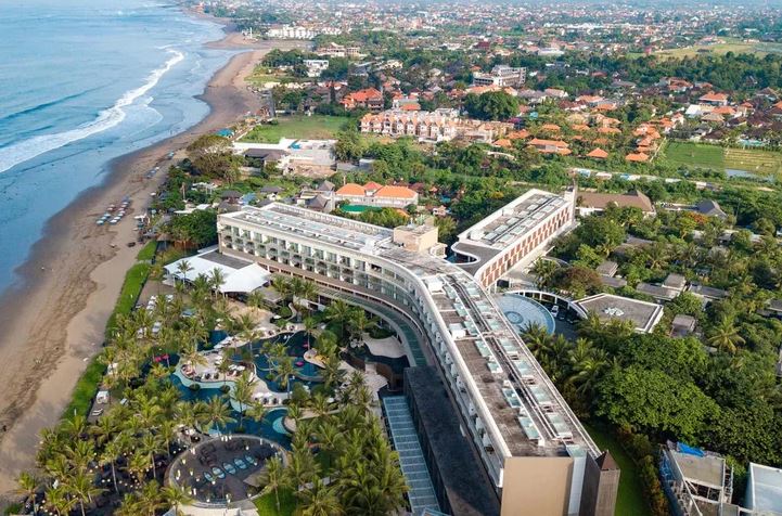 Fasilitas Super Lengkap !!! Inilah Rekomendasi Hotel Bintang 5 di Seminyak Bali