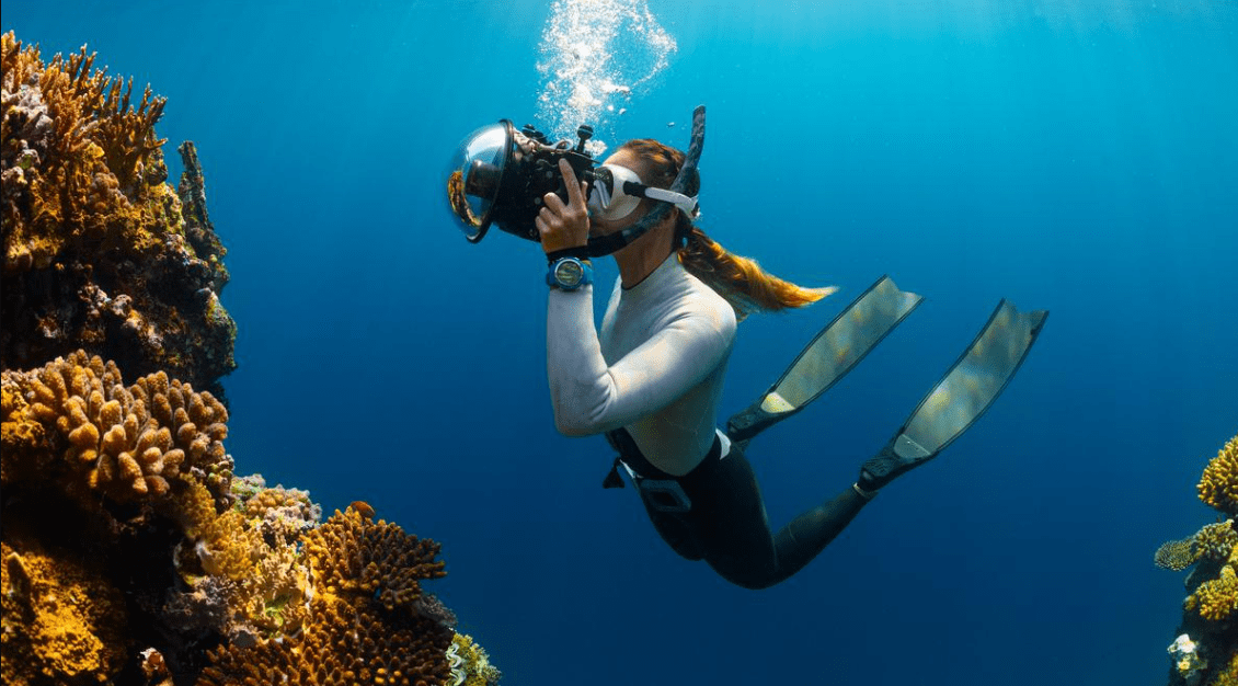 Mari Kita Jelajahi Keindahan Bawah Laut dan Dapatkan Manfaatnya: Inilah Manfaat Snorkeling yang Bisa Bikin Kamu Jatuh Cinta Lautan