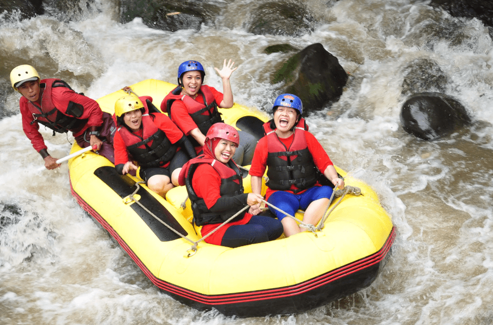 Biar Healing Kamu Tidak Gitu-Gitu Saja: Ini Rekomendasi 6 Wisata Rafting di Malang, Memacu Adrenalin!