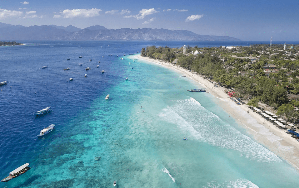 Rekomendasi 4 Tempat Wisata Bahari di Lombok yang Bikin Kamu Betah Pelesiran