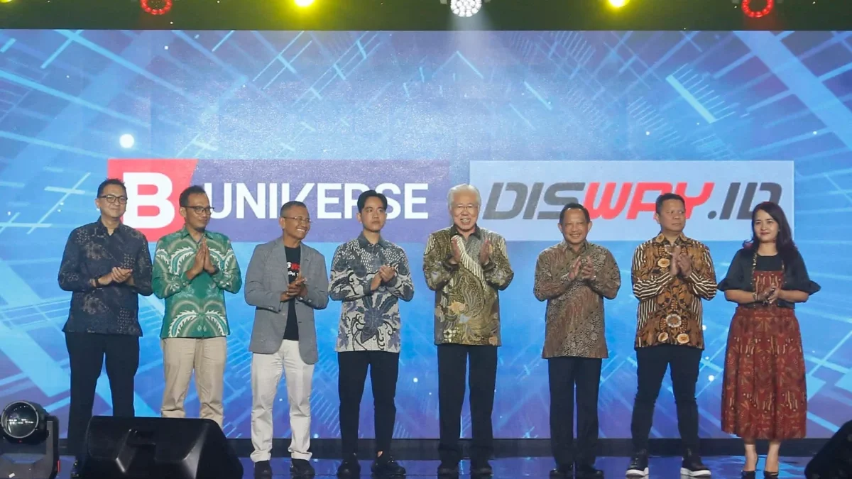 Kerjasama Disway dan B Universe